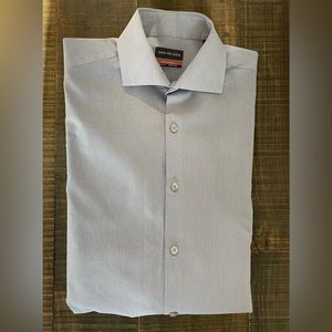 Men’s Van Heusen Slim Fit Dress Shirt EUC